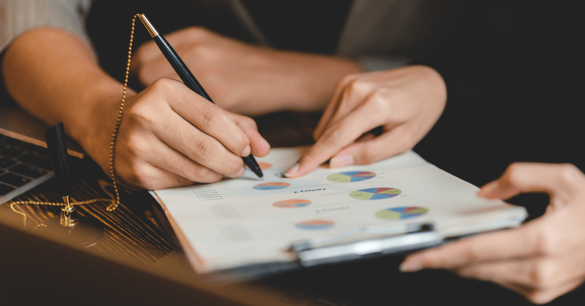 Business proposal là gì và cách viết bản đề xuất kinh doanh hiệu quả 1 Bản chất của một bản Business Proposal chuyên nghiệp